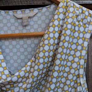 Banana Republic sleeveless shirt (XS)